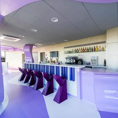 Prize By Radisson,