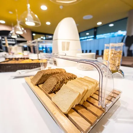 Prize By Radisson, 3* Βόννη