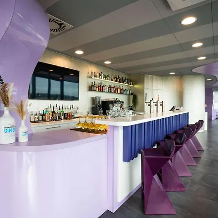 Prize By Radisson, Hotel